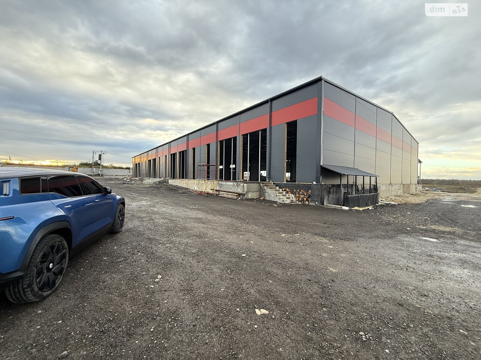 Комерційне приміщення в Підгородне, вулиця Сергія Короля, ціна продажу: 608 000 доларів за об’єкт фото 1 Комерційне приміщення в Підгородне, вулиця Сергія Короля, ціна продажу: 608 000 доларів за об’єкт фото 1