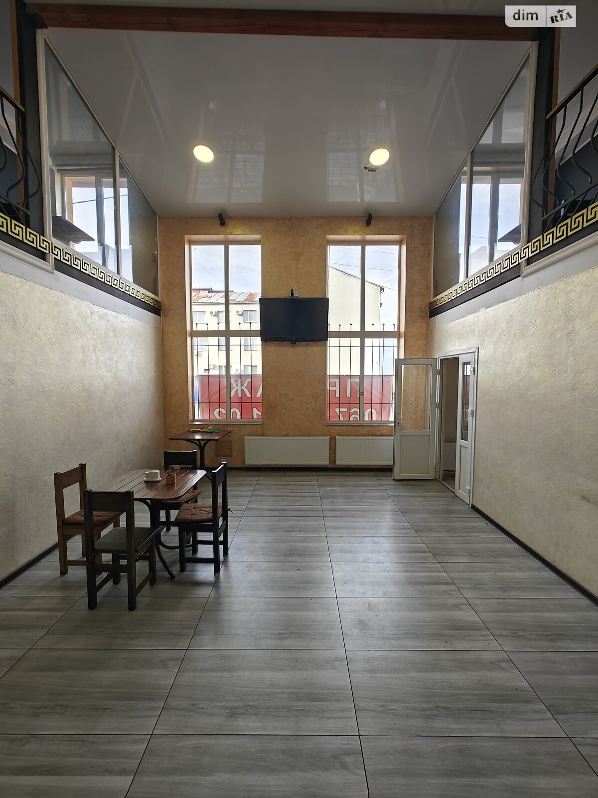 Коммерческое помещение в Тернополе, продажа по Бережанская улица, район Дружба, цена: 240 000 долларов за объект фото 1 Коммерческое помещение в Тернополе, продажа по Бережанская улица, район Дружба, цена: 240 000 долларов за объект фото 1