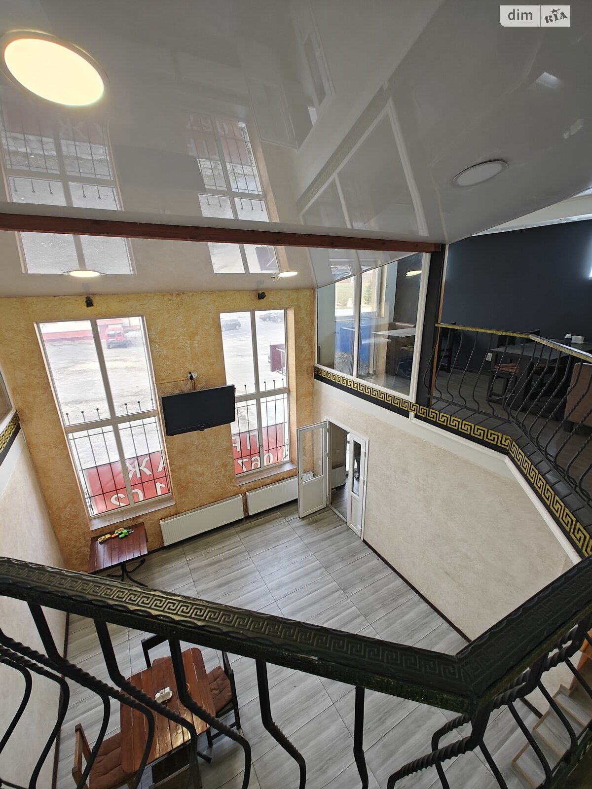 Коммерческое помещение в Тернополе, продажа по Бережанская улица, район Дружба, цена: 240 000 долларов за объект фото 1 Коммерческое помещение в Тернополе, продажа по Бережанская улица, район Дружба, цена: 240 000 долларов за объект фото 1