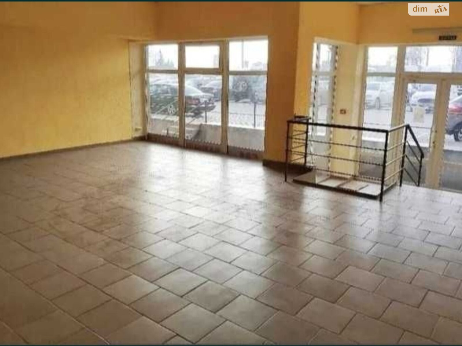 Комерційне приміщення в Тернополі, продаж по Будного Степана вулиця 28, район Дружба, ціна: 90 000 доларів за об’єкт фото 1 Комерційне приміщення в Тернополі, продаж по Будного Степана вулиця 28, район Дружба, ціна: 90 000 доларів за об’єкт фото 1