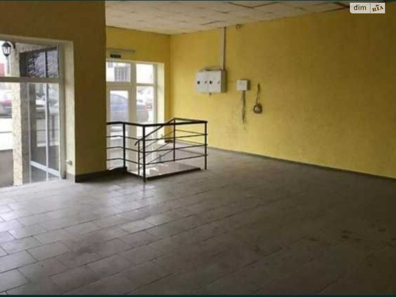 Комерційне приміщення в Тернополі, продаж по Будного Степана вулиця 28, район Дружба, ціна: 90 000 доларів за об’єкт фото 1 Комерційне приміщення в Тернополі, продаж по Будного Степана вулиця 28, район Дружба, ціна: 90 000 доларів за об’єкт фото 1