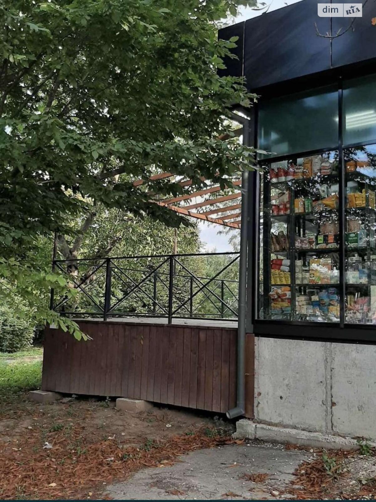 Коммерческое помещение в Тернополе, продажа по Дружбы Петриков, район Дружба, цена: 50 500 долларов за объект фото 1 Коммерческое помещение в Тернополе, продажа по Дружбы Петриков, район Дружба, цена: 50 500 долларов за объект фото 1