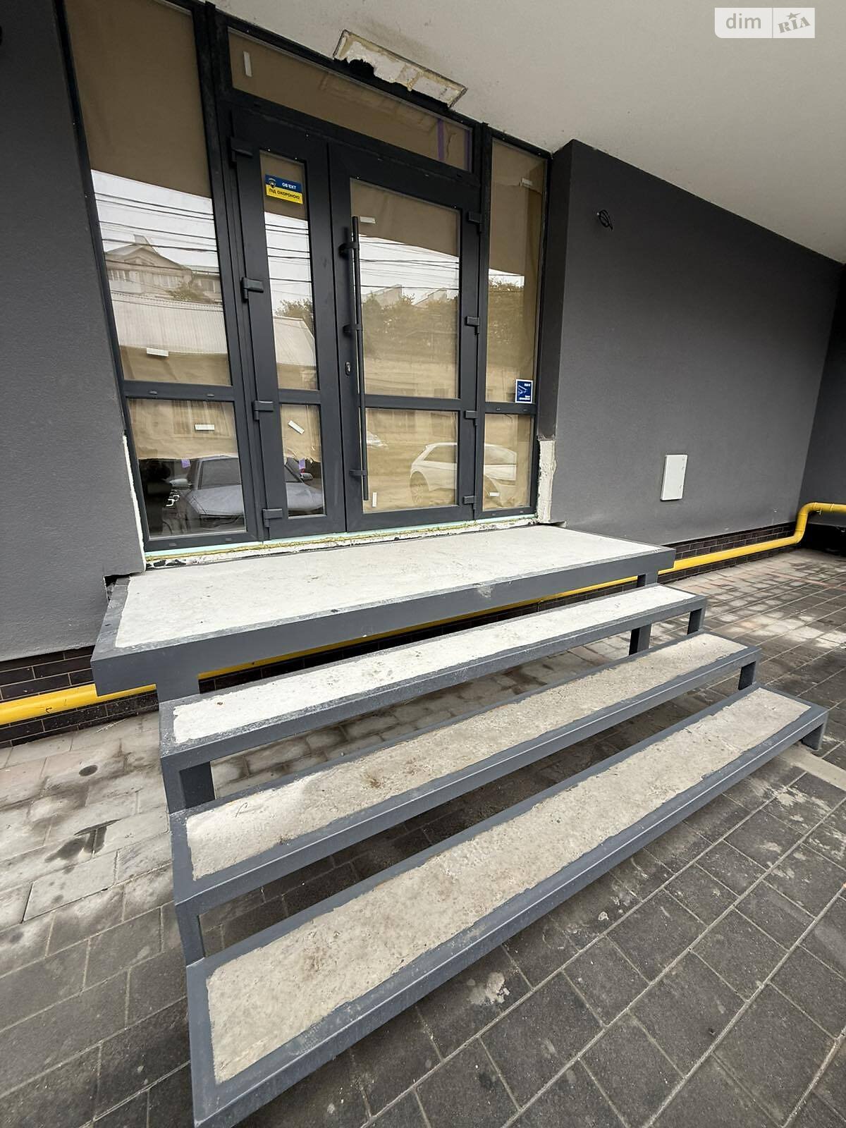 Комерційне приміщення в Тернополі, продаж по Цегельний провулок, район Дружба, ціна: 110 000 доларів за об’єкт фото 1 Комерційне приміщення в Тернополі, продаж по Цегельний провулок, район Дружба, ціна: 110 000 доларів за об’єкт фото 1