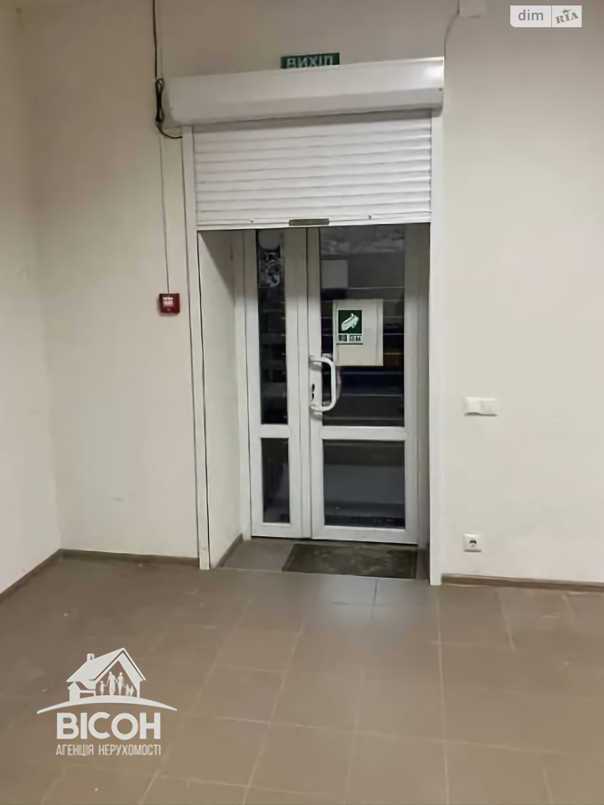 Коммерческое помещение в Тернополе, продажа по Львовская улица, район Дружба, цена: 135 000 долларов за объект фото 1 Коммерческое помещение в Тернополе, продажа по Львовская улица, район Дружба, цена: 135 000 долларов за объект фото 1