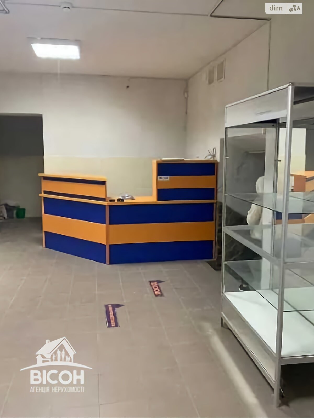 Коммерческое помещение в Тернополе, продажа по Львовская улица, район Дружба, цена: 135 000 долларов за объект фото 1 Коммерческое помещение в Тернополе, продажа по Львовская улица, район Дружба, цена: 135 000 долларов за объект фото 1