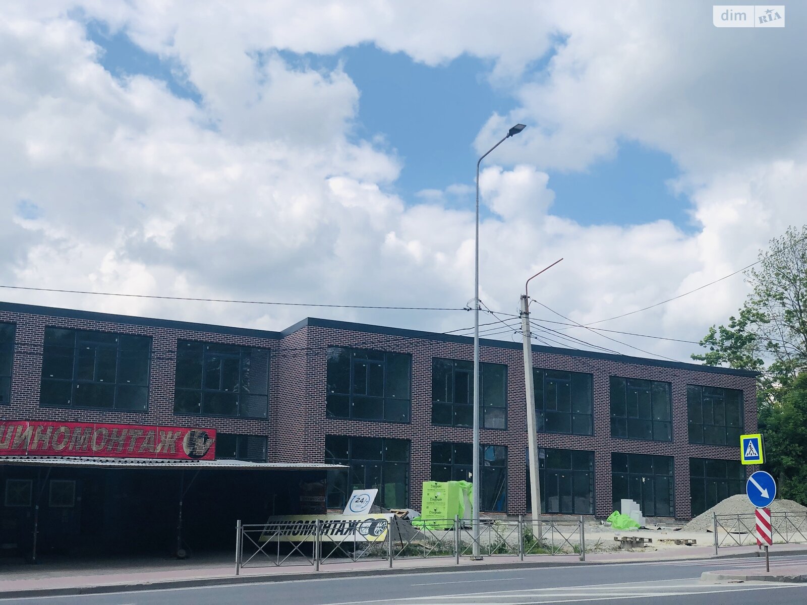 Комерційне приміщення в Тернополі, продаж по Будного Степана вулиця, район Дружба, ціна: 675 500 доларів за об’єкт фото 1 Комерційне приміщення в Тернополі, продаж по Будного Степана вулиця, район Дружба, ціна: 675 500 доларів за об’єкт фото 1