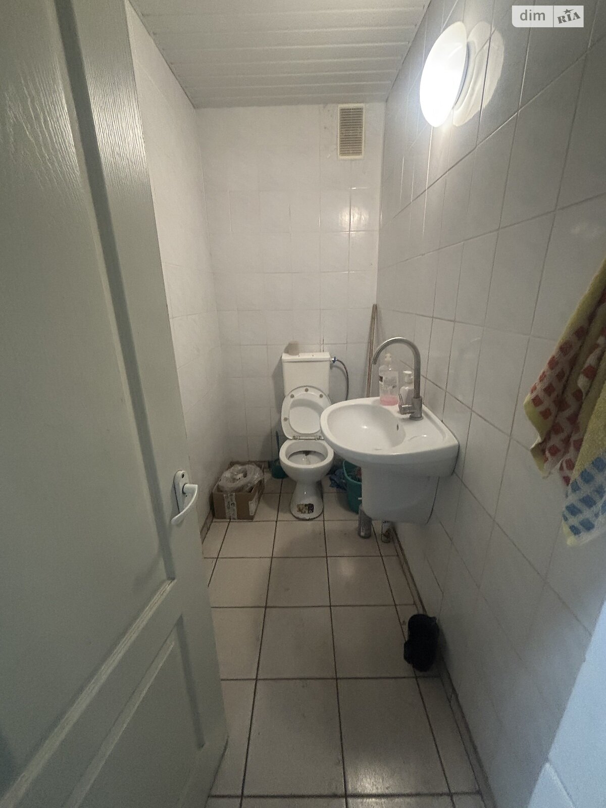 Коммерческое помещение в Тернополе, продажа по Будного Степана улица, район Дружба, цена: 88 000 долларов за объект фото 1 Коммерческое помещение в Тернополе, продажа по Будного Степана улица, район Дружба, цена: 88 000 долларов за объект фото 1