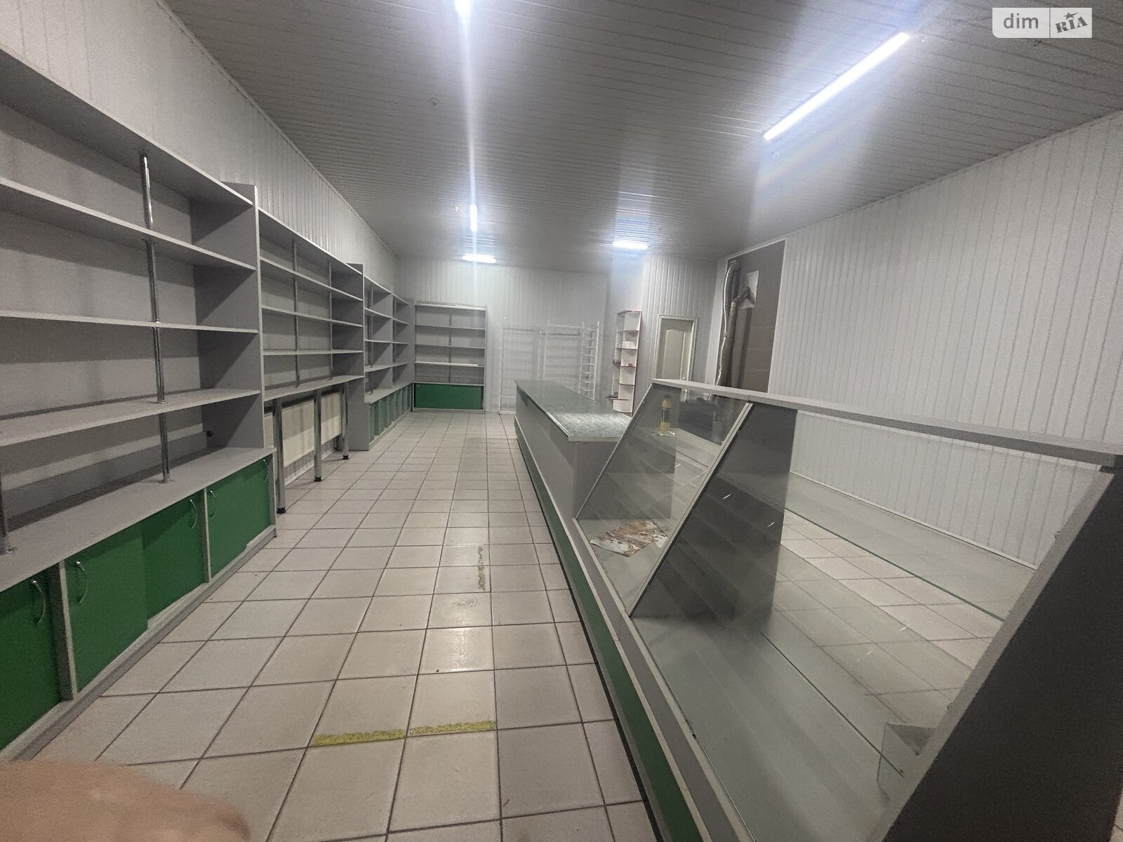 Коммерческое помещение в Тернополе, продажа по Будного Степана улица, район Дружба, цена: 88 000 долларов за объект фото 1 Коммерческое помещение в Тернополе, продажа по Будного Степана улица, район Дружба, цена: 88 000 долларов за объект фото 1