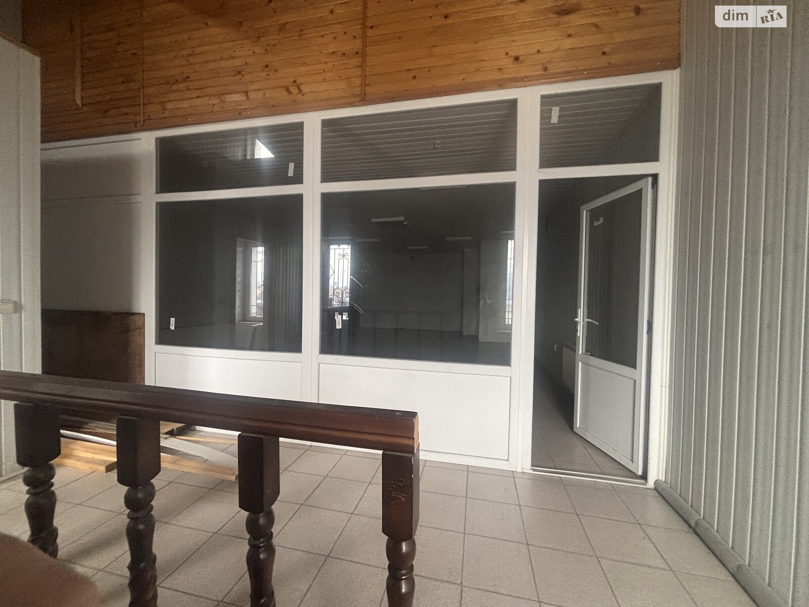 Коммерческое помещение в Тернополе, продажа по Будного Степана улица, район Дружба, цена: 88 000 долларов за объект фото 1 Коммерческое помещение в Тернополе, продажа по Будного Степана улица, район Дружба, цена: 88 000 долларов за объект фото 1