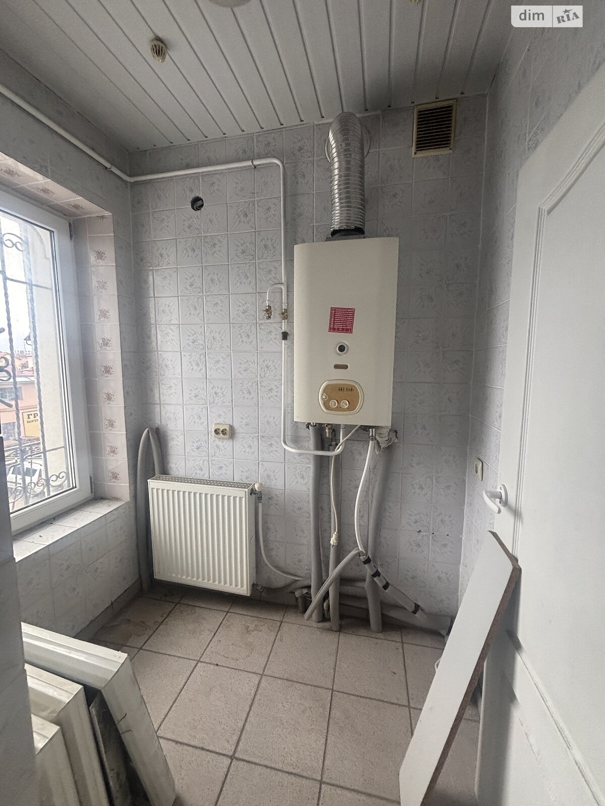 Коммерческое помещение в Тернополе, продажа по Будного Степана улица, район Дружба, цена: 88 000 долларов за объект фото 1 Коммерческое помещение в Тернополе, продажа по Будного Степана улица, район Дружба, цена: 88 000 долларов за объект фото 1