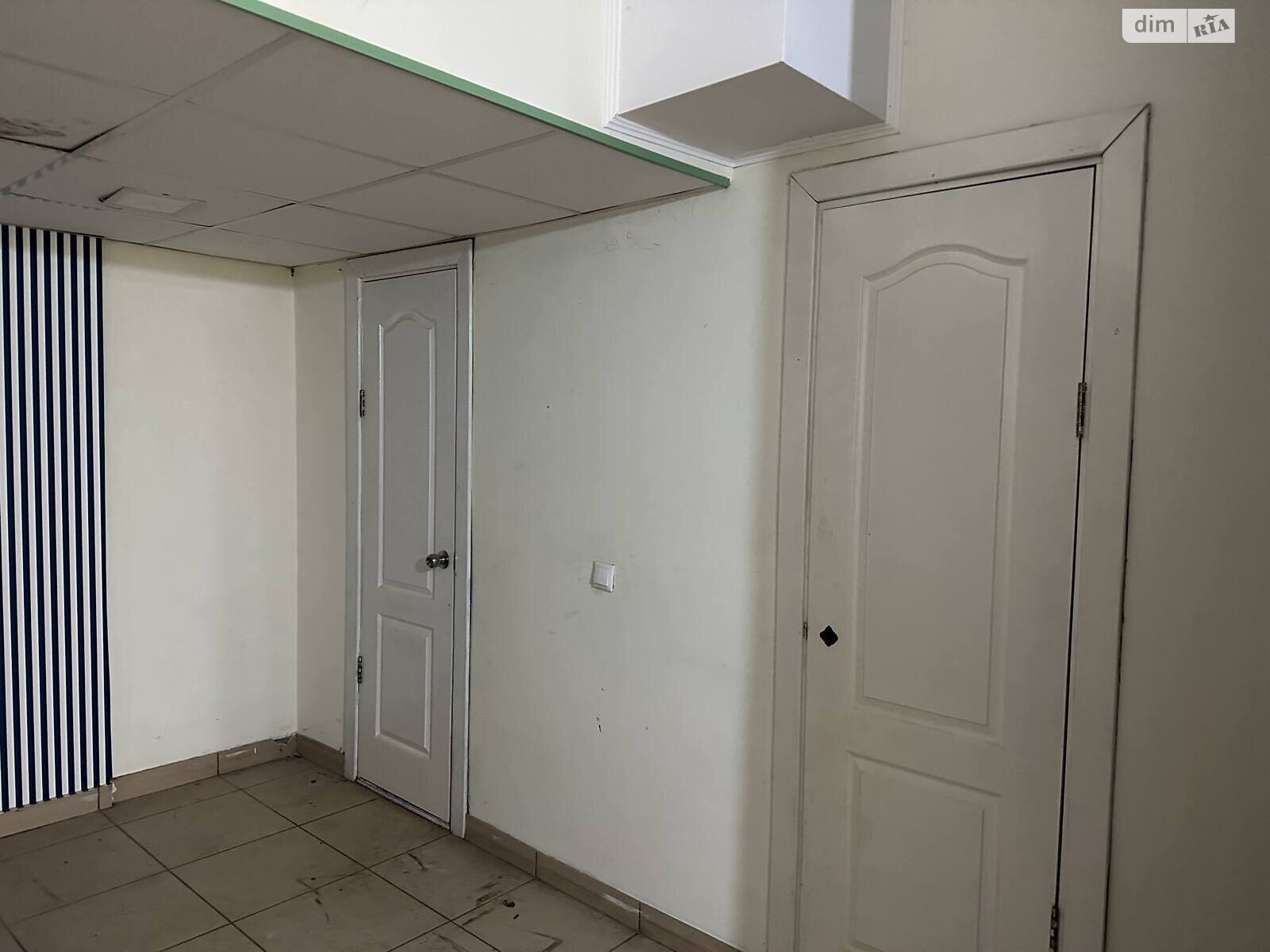 Коммерческое помещение в Тернополе, продажа по Просвещения бульвар 19Б, район Дружба, цена: 32 250 долларов за объект фото 1 Коммерческое помещение в Тернополе, продажа по Просвещения бульвар 19Б, район Дружба, цена: 32 250 долларов за объект фото 1