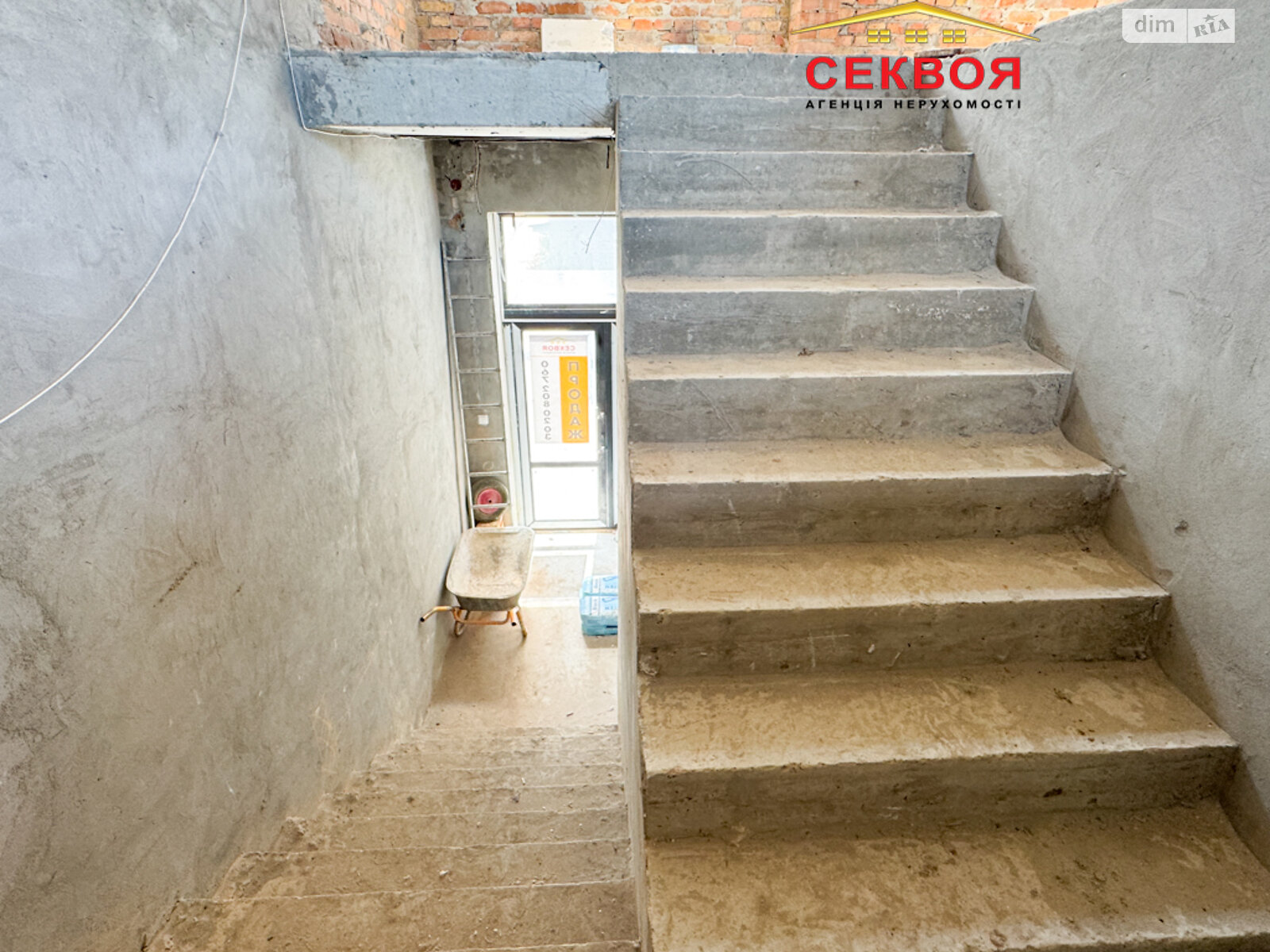 Коммерческое помещение в Тернополе, продажа по Просвещения бульвар, район Дружба, цена: 150 000 долларов за объект фото 1 Коммерческое помещение в Тернополе, продажа по Просвещения бульвар, район Дружба, цена: 150 000 долларов за объект фото 1