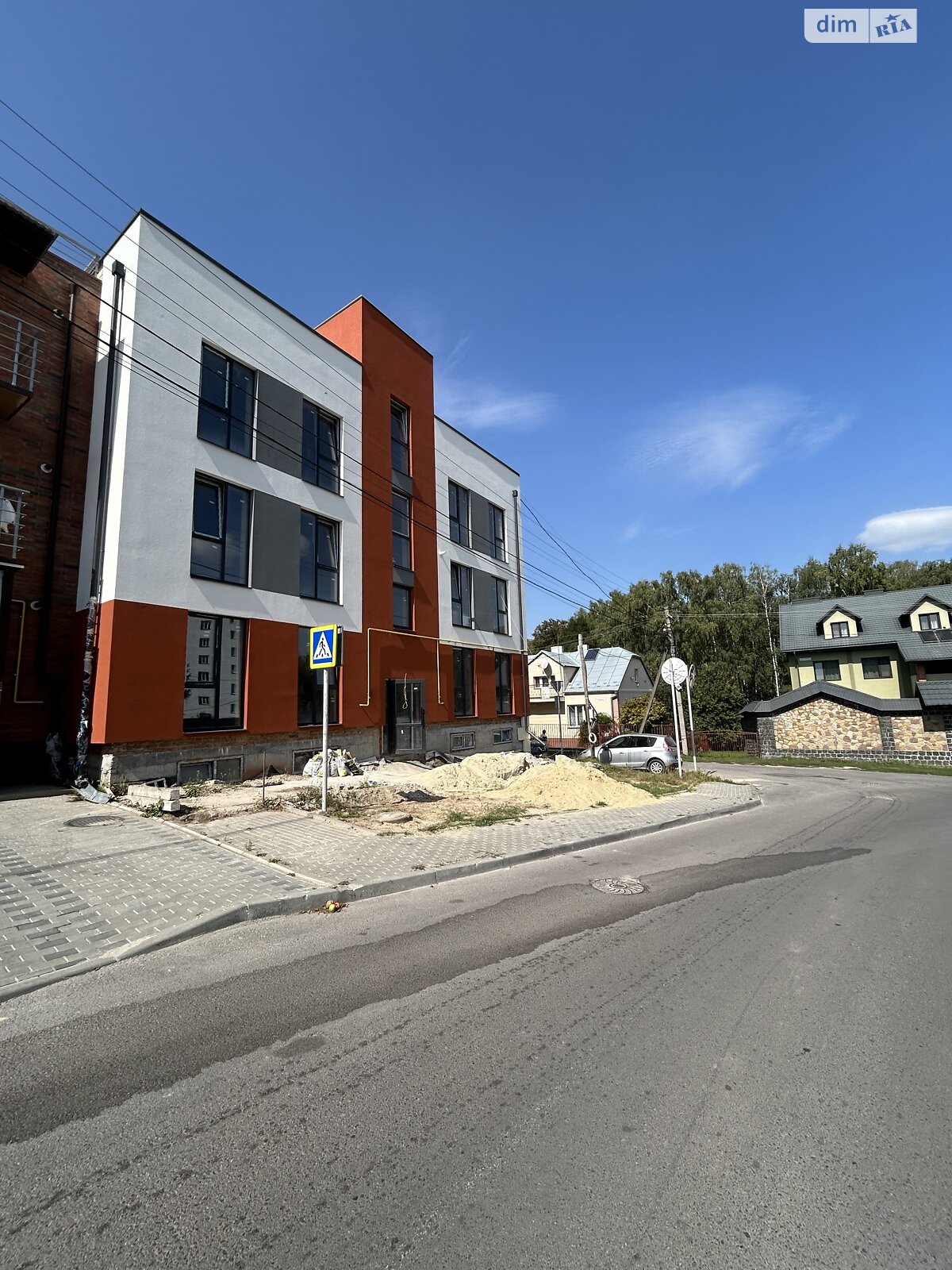 Комерційне приміщення в Тернополі, продаж по Загребельна вулиця, район Дружба, ціна: 30 000 доларів за об’єкт фото 1 Комерційне приміщення в Тернополі, продаж по Загребельна вулиця, район Дружба, ціна: 30 000 доларів за об’єкт фото 1
