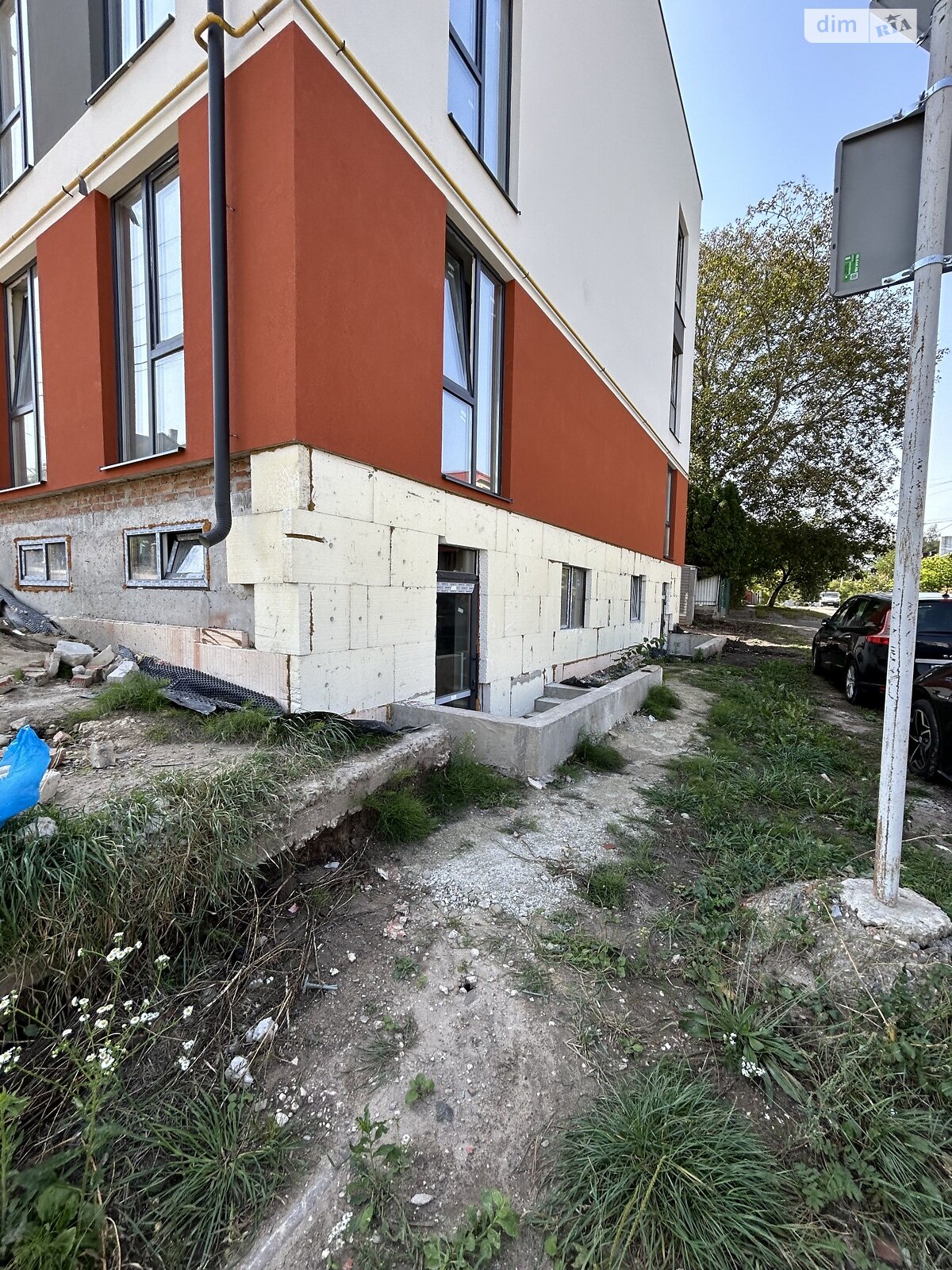 Комерційне приміщення в Тернополі, продаж по Загребельна вулиця, район Дружба, ціна: 30 000 доларів за об’єкт фото 1 Комерційне приміщення в Тернополі, продаж по Загребельна вулиця, район Дружба, ціна: 30 000 доларів за об’єкт фото 1