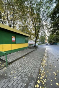 Комерційне приміщення в Тернополі, продаж по Симоненка Василя вулиця 4, район Молодіжний, ціна: 3 000 доларів за об’єкт фото 2