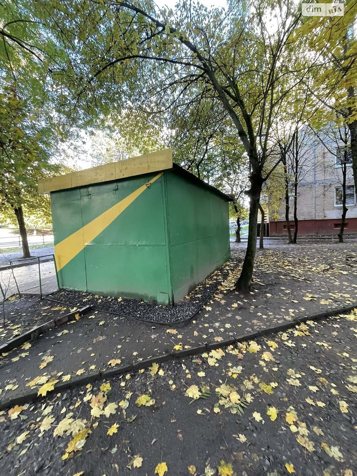 Комерційне приміщення в Тернополі, продаж по Симоненка Василя вулиця 4, район Молодіжний, ціна: 3 000 доларів за об’єкт фото 1 Комерційне приміщення в Тернополі, продаж по Симоненка Василя вулиця 4, район Молодіжний, ціна: 3 000 доларів за об’єкт фото 1