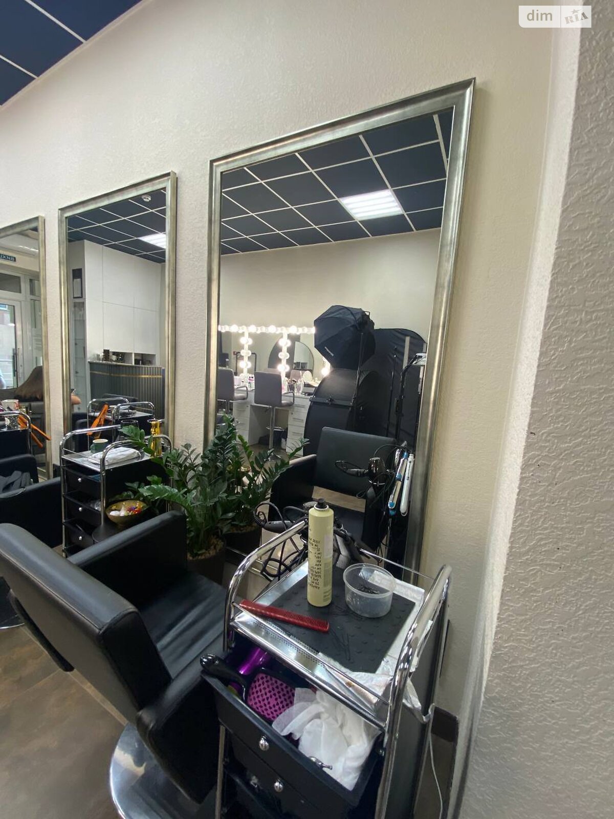 Комерційне приміщення в Тернополі, продаж по Котляревського вулиця 69, район Новий світ, ціна: 87 000 доларів за об’єкт фото 1 Комерційне приміщення в Тернополі, продаж по Котляревського вулиця 69, район Новий світ, ціна: 87 000 доларів за об’єкт фото 1