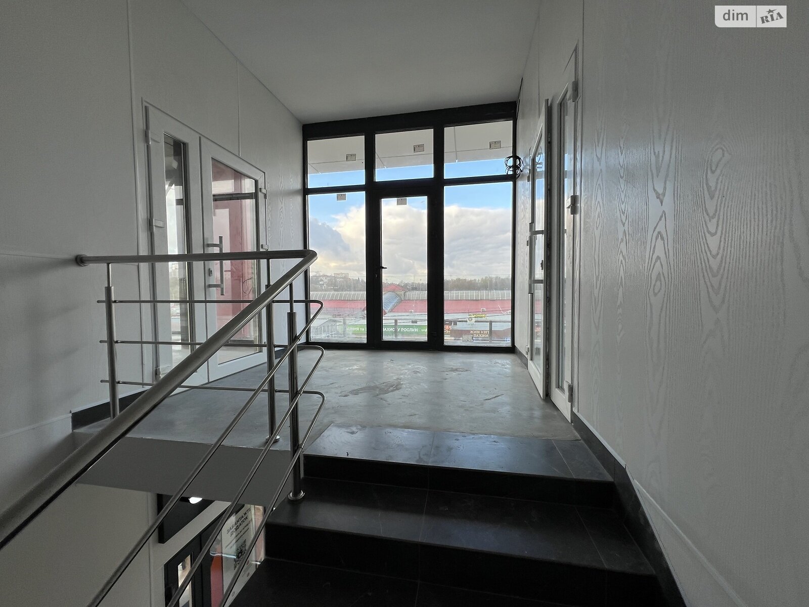 Комерційне приміщення в Тернополі, продаж по Білогірська вулиця 1, район Оболоня, ціна: 433 000 доларів за об’єкт фото 1 Комерційне приміщення в Тернополі, продаж по Білогірська вулиця 1, район Оболоня, ціна: 433 000 доларів за об’єкт фото 1