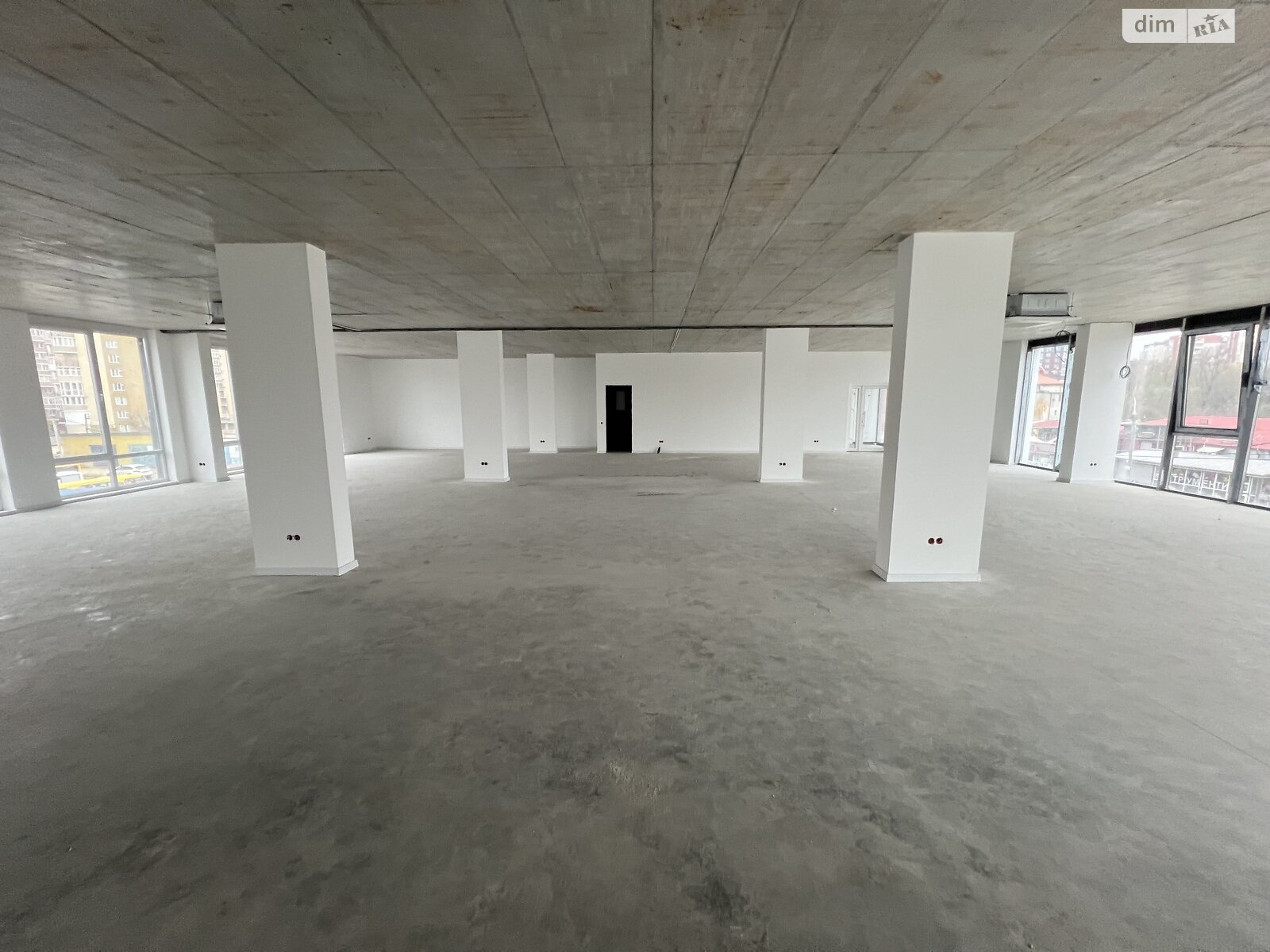 Комерційне приміщення в Тернополі, продаж по Білогірська вулиця 1, район Оболоня, ціна: 433 000 доларів за об’єкт фото 1 Комерційне приміщення в Тернополі, продаж по Білогірська вулиця 1, район Оболоня, ціна: 433 000 доларів за об’єкт фото 1