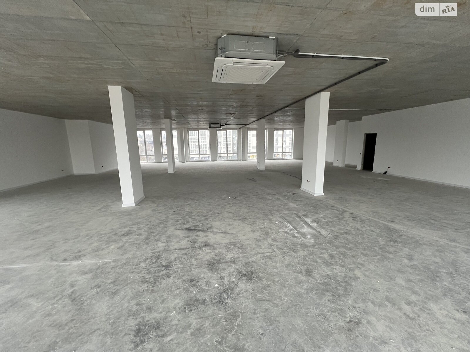 Комерційне приміщення в Тернополі, продаж по Білогірська вулиця 1, район Оболоня, ціна: 433 000 доларів за об’єкт фото 1 Комерційне приміщення в Тернополі, продаж по Білогірська вулиця 1, район Оболоня, ціна: 433 000 доларів за об’єкт фото 1