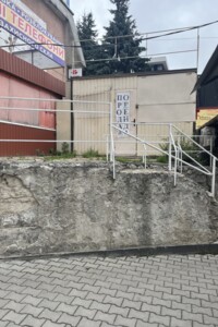 Комерційне приміщення в Тернополі, продаж по Торговиця (Живова Анатолія) вулиця 18, район Оболоня, ціна: 3 000 доларів за об’єкт фото 2