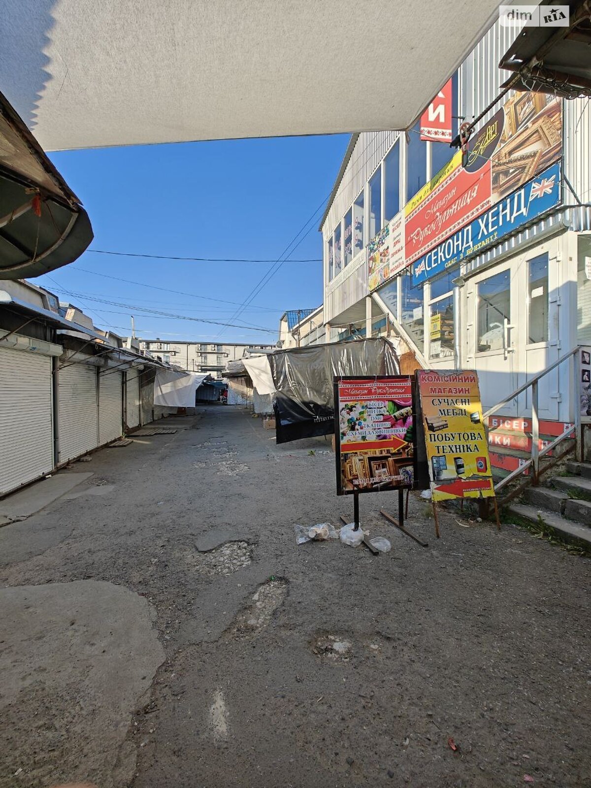 Коммерческое помещение в Тернополе, продажа по Торговица (Живова Анатолия) улица 9, район Оболоня, цена: 45 000 долларов за объект фото 1 Коммерческое помещение в Тернополе, продажа по Торговица (Живова Анатолия) улица 9, район Оболоня, цена: 45 000 долларов за объект фото 1