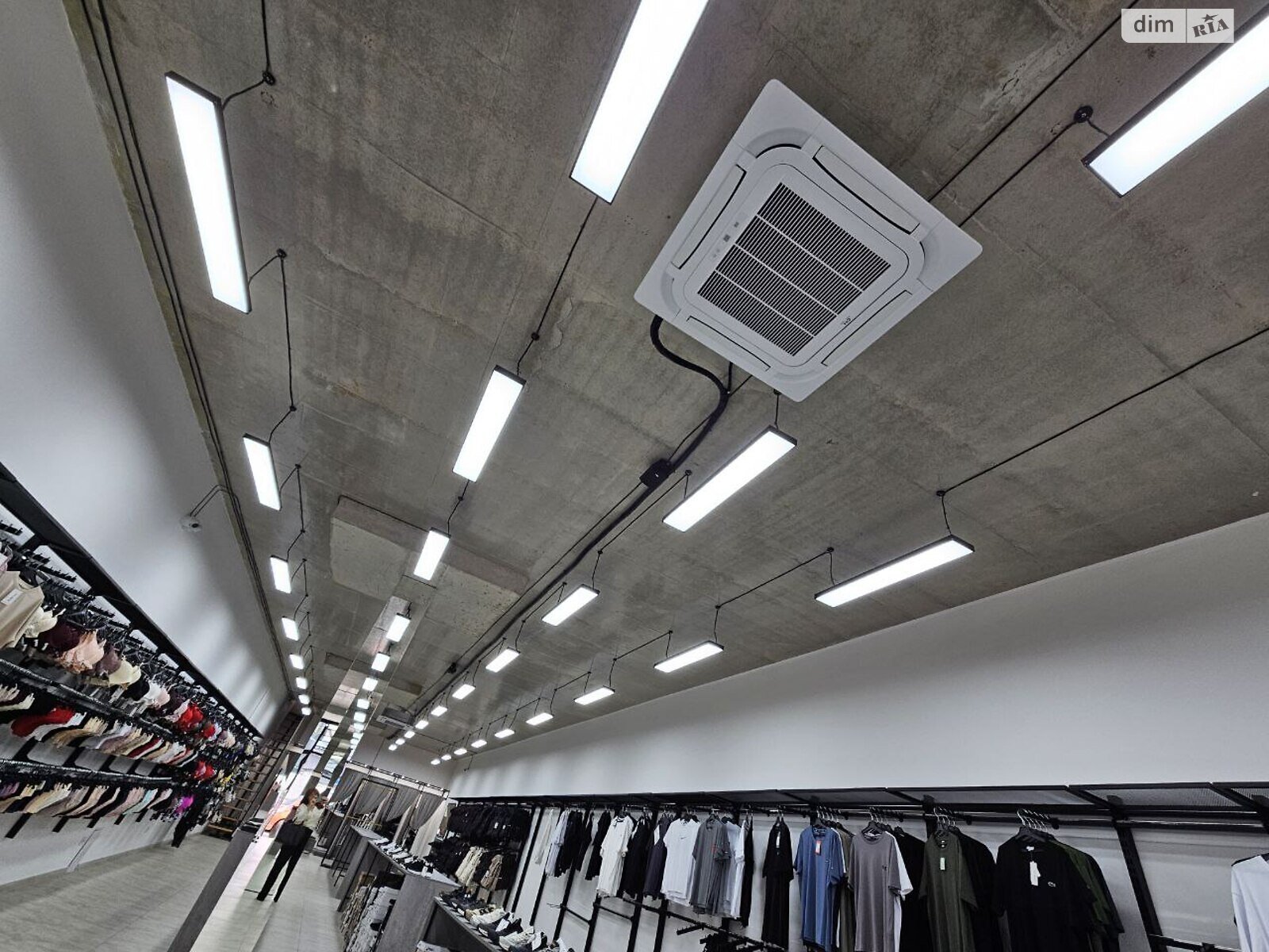 Коммерческое помещение в Тернополе, продажа по Торговица (Живова Анатолия) улица, район Оболоня, цена: 850 000 долларов за объект фото 1 Коммерческое помещение в Тернополе, продажа по Торговица (Живова Анатолия) улица, район Оболоня, цена: 850 000 долларов за объект фото 1