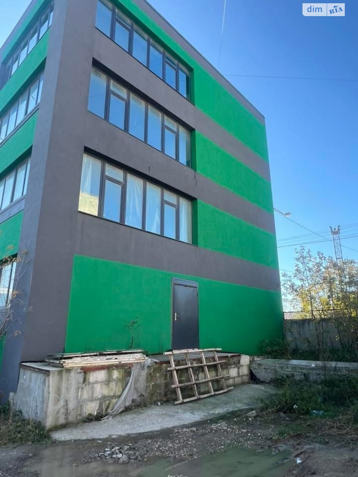 Коммерческое помещение в Тернополе, продажа по Бродовская улица 44, район Промышленный Северный, цена: 1 000 000 долларов за объект фото 1