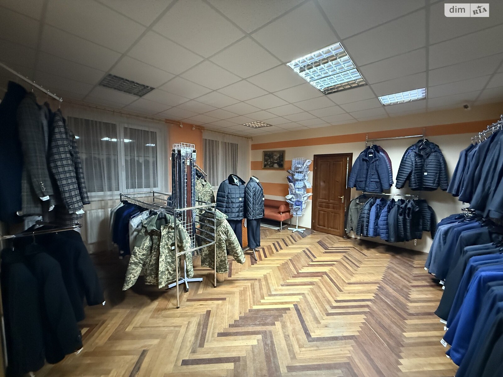 Коммерческое помещение в Тернополе, продажа по Текстильная улица, район Промышленный Северный, цена: 490 000 долларов за объект фото 1