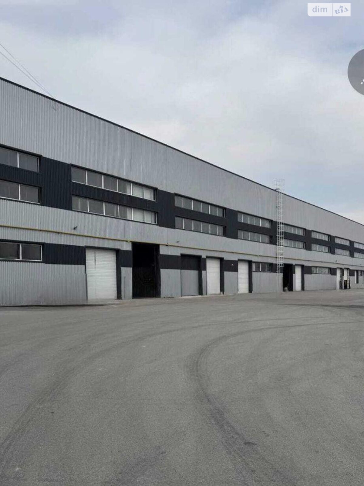 Коммерческое помещение в Тернополе, продажа по Полесская улица, район Промышленный Южный, цена: 3 942 540 долларов за объект фото 1 Коммерческое помещение в Тернополе, продажа по Полесская улица, район Промышленный Южный, цена: 3 942 540 долларов за объект фото 1
