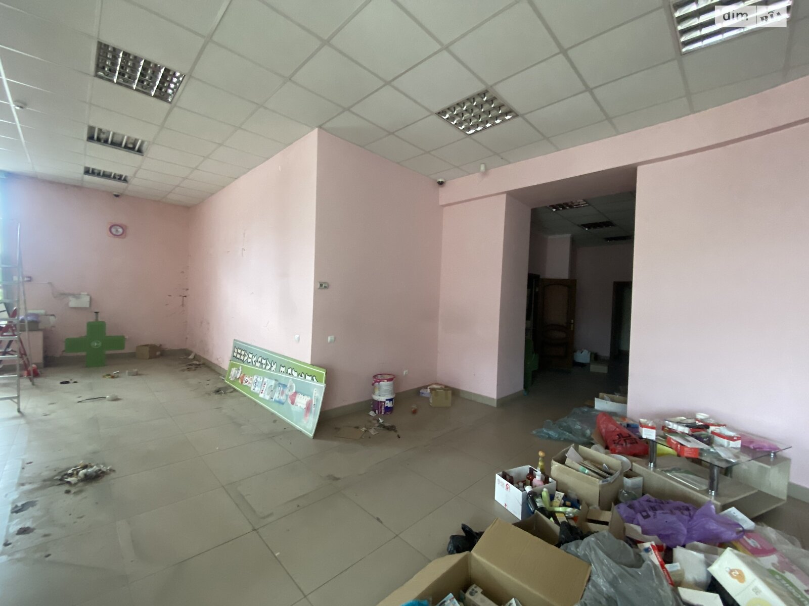 Коммерческое помещение в Тернополе, Протасевича улица 2, цена: продажи 182 600 долларов за объект фото 1 Коммерческое помещение в Тернополе, Протасевича улица 2, цена продажи: 182 600 долларов за объект фото 1