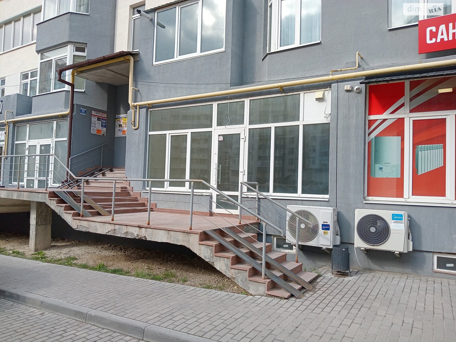 Комерційне приміщення в Тернополі, продаж по Київська вулиця, район Північний, ціна: 150 000 доларів за об’єкт фото 1 Комерційне приміщення в Тернополі, продаж по Київська вулиця, район Північний, ціна: 150 000 доларів за об’єкт фото 1