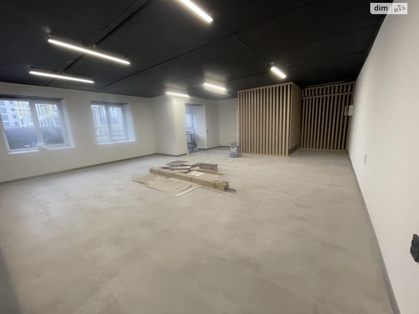 Коммерческое помещение в Тернополе, продажа по Энергетическая улица, район Старый парк, цена: 122 000 долларов за объект фото 1