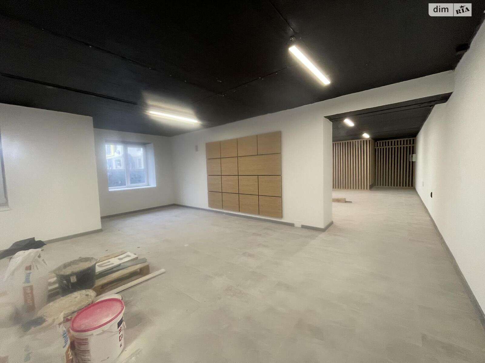 Коммерческое помещение в Тернополе, продажа по Энергетическая улица, район Старый парк, цена: 122 000 долларов за объект фото 1