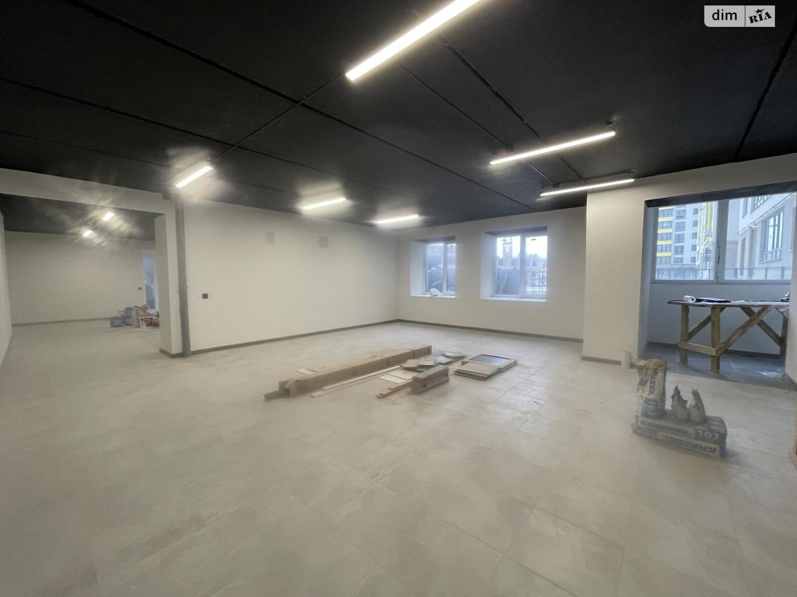 Коммерческое помещение в Тернополе, продажа по Энергетическая улица, район Старый парк, цена: 122 000 долларов за объект фото 1