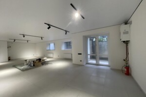 Коммерческое помещение в Тернополе, продажа по Энергетическая улица, район Старый парк, цена: 72 000 долларов за объект фото 2 Коммерческое помещение в Тернополе, продажа по Энергетическая улица, район Старый парк, цена: 72 000 долларов за объект фото 2