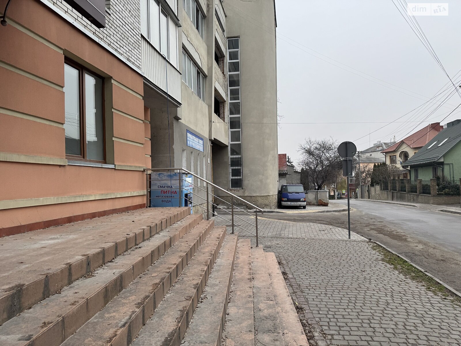 Комерційне приміщення в Тернополі, продаж по Лисенка вулиця, район Старий парк, ціна: 220 000 доларів за об’єкт фото 1 Комерційне приміщення в Тернополі, продаж по Лисенка вулиця, район Старий парк, ціна: 220 000 доларів за об’єкт фото 1