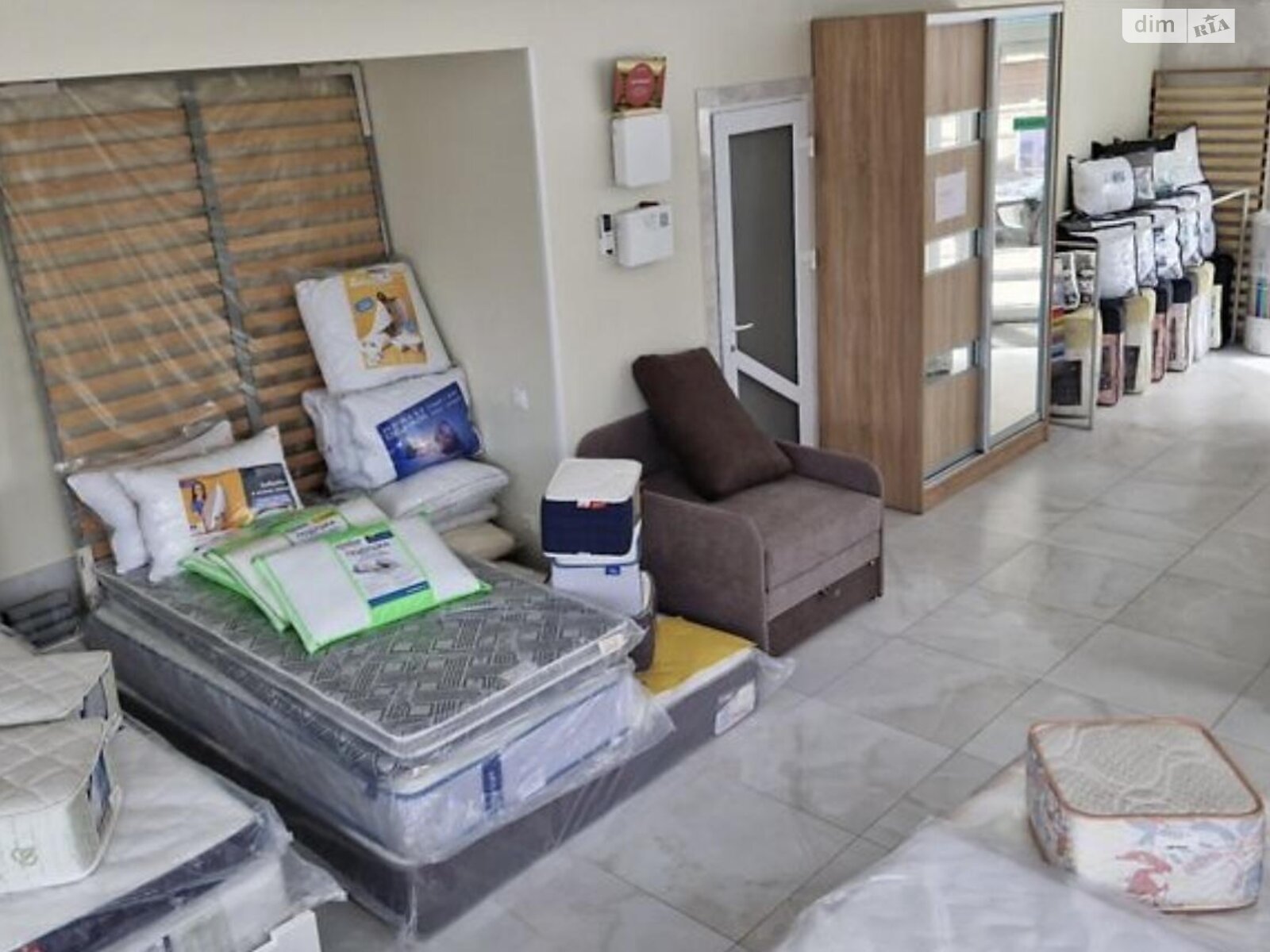 Коммерческое помещение в Тернополе, продажа по Бандеры Степана проспект, район Центр, цена: 165 000 долларов за объект фото 1 Коммерческое помещение в Тернополе, продажа по Бандеры Степана проспект, район Центр, цена: 165 000 долларов за объект фото 1