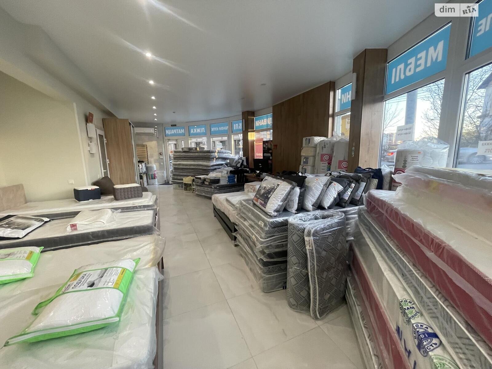 Коммерческое помещение в Тернополе, продажа по Бандеры Степана проспект, район Центр, цена: 165 000 долларов за объект фото 1 Коммерческое помещение в Тернополе, продажа по Бандеры Степана проспект, район Центр, цена: 165 000 долларов за объект фото 1