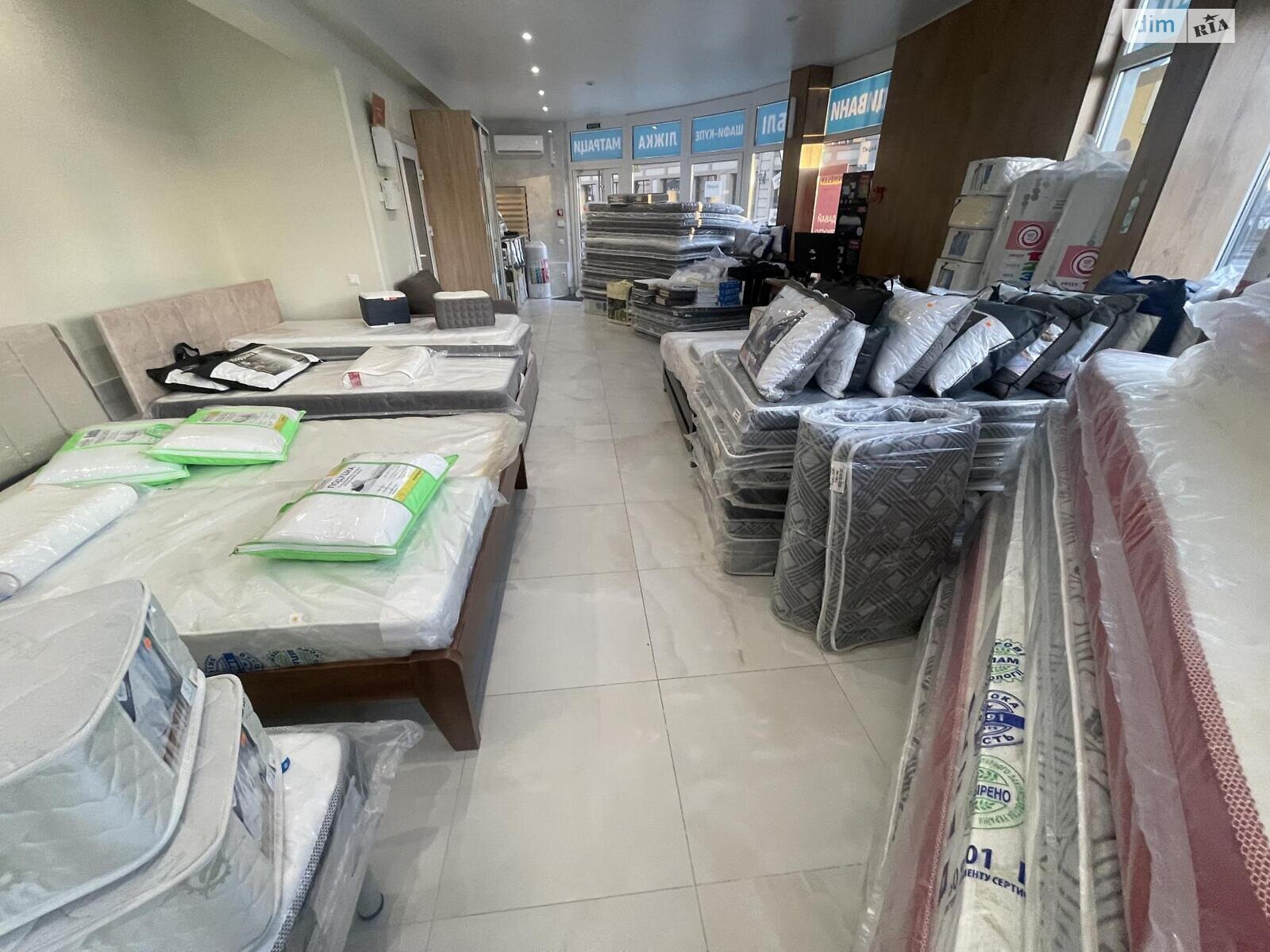 Коммерческое помещение в Тернополе, продажа по Бандеры Степана проспект, район Центр, цена: 165 000 долларов за объект фото 1 Коммерческое помещение в Тернополе, продажа по Бандеры Степана проспект, район Центр, цена: 165 000 долларов за объект фото 1