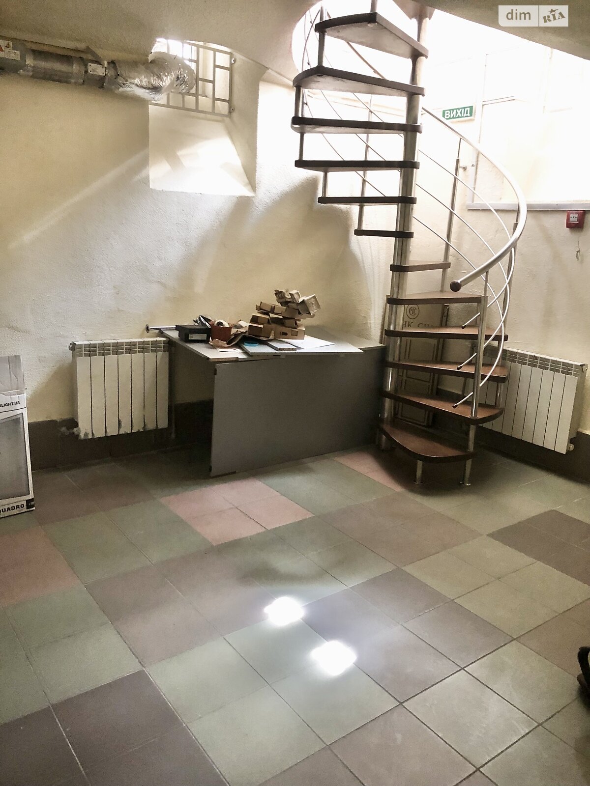 Коммерческое помещение в Тернополе, продажа по Хмельницкого Богдана улица 14, район Центр, цена: 220 000 долларов за объект фото 1 Коммерческое помещение в Тернополе, продажа по Хмельницкого Богдана улица 14, район Центр, цена: 220 000 долларов за объект фото 1