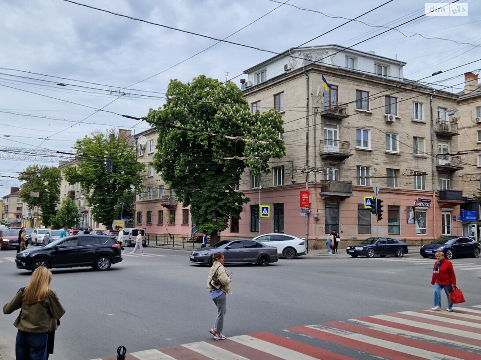 Комерційне приміщення в Тернополі, продаж по Руська вулиця 15, район Центр, ціна: 140 000 доларів за об’єкт фото 1 Комерційне приміщення в Тернополі, продаж по Руська вулиця 15, район Центр, ціна: 140 000 доларів за об’єкт фото 1
