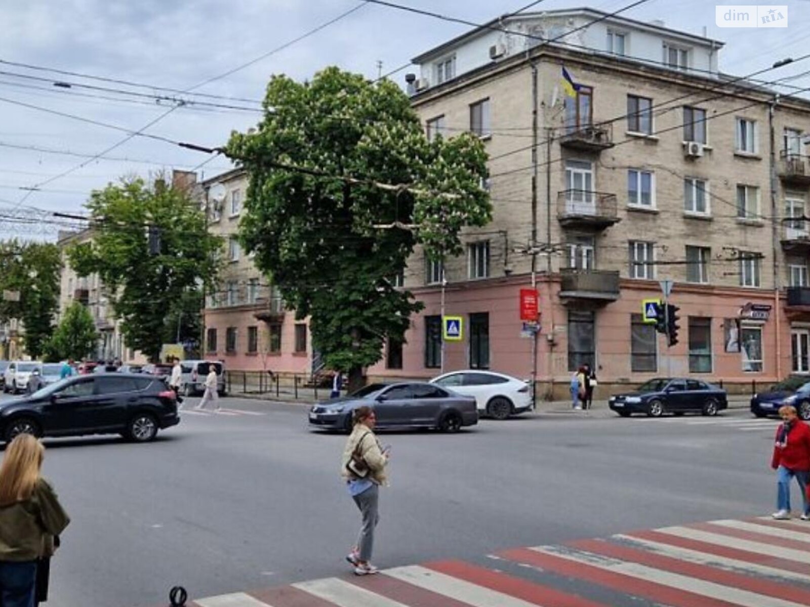 Коммерческое помещение в Тернополе, продажа по Русская улица, район Центр, цена: 140 000 долларов за объект фото 1 Коммерческое помещение в Тернополе, продажа по Русская улица, район Центр, цена: 140 000 долларов за объект фото 1