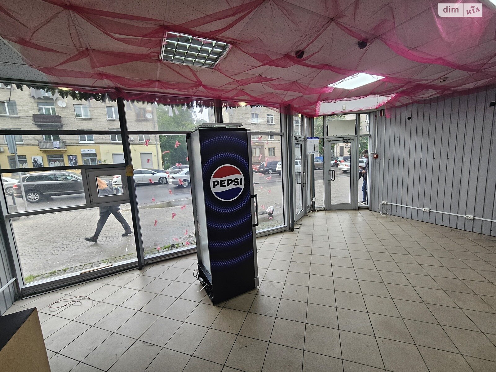 Коммерческое помещение в Тернополе, продажа по Русская улица 6, район Центр, цена: 526 долларов за объект фото 1 Коммерческое помещение в Тернополе, продажа по Русская улица 6, район Центр, цена: 526 долларов за объект фото 1