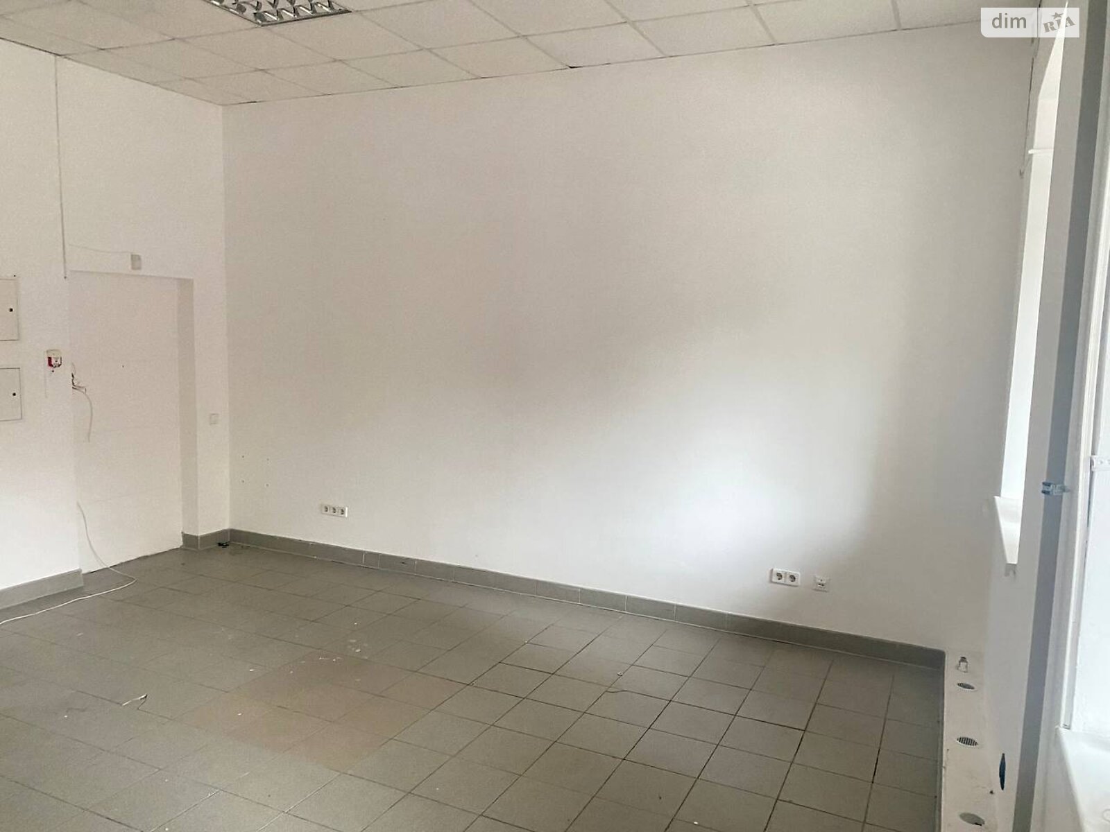 Коммерческое помещение в Тернополе, продажа по Шашкевича улица, район Центр, цена: 47 000 долларов за объект фото 1 Коммерческое помещение в Тернополе, продажа по Шашкевича улица, район Центр, цена: 47 000 долларов за объект фото 1