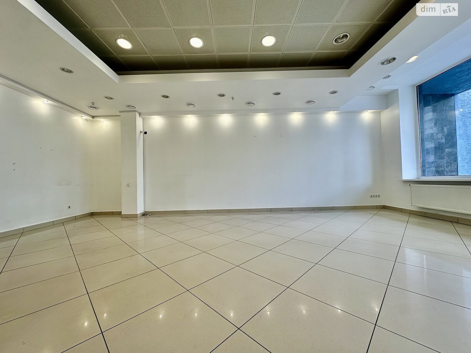 Коммерческое помещение в Тернополе, продажа по Шептицкого Андрея Митрополита улица 4А, район Центр, цена: 193 000 долларов за объект фото 1