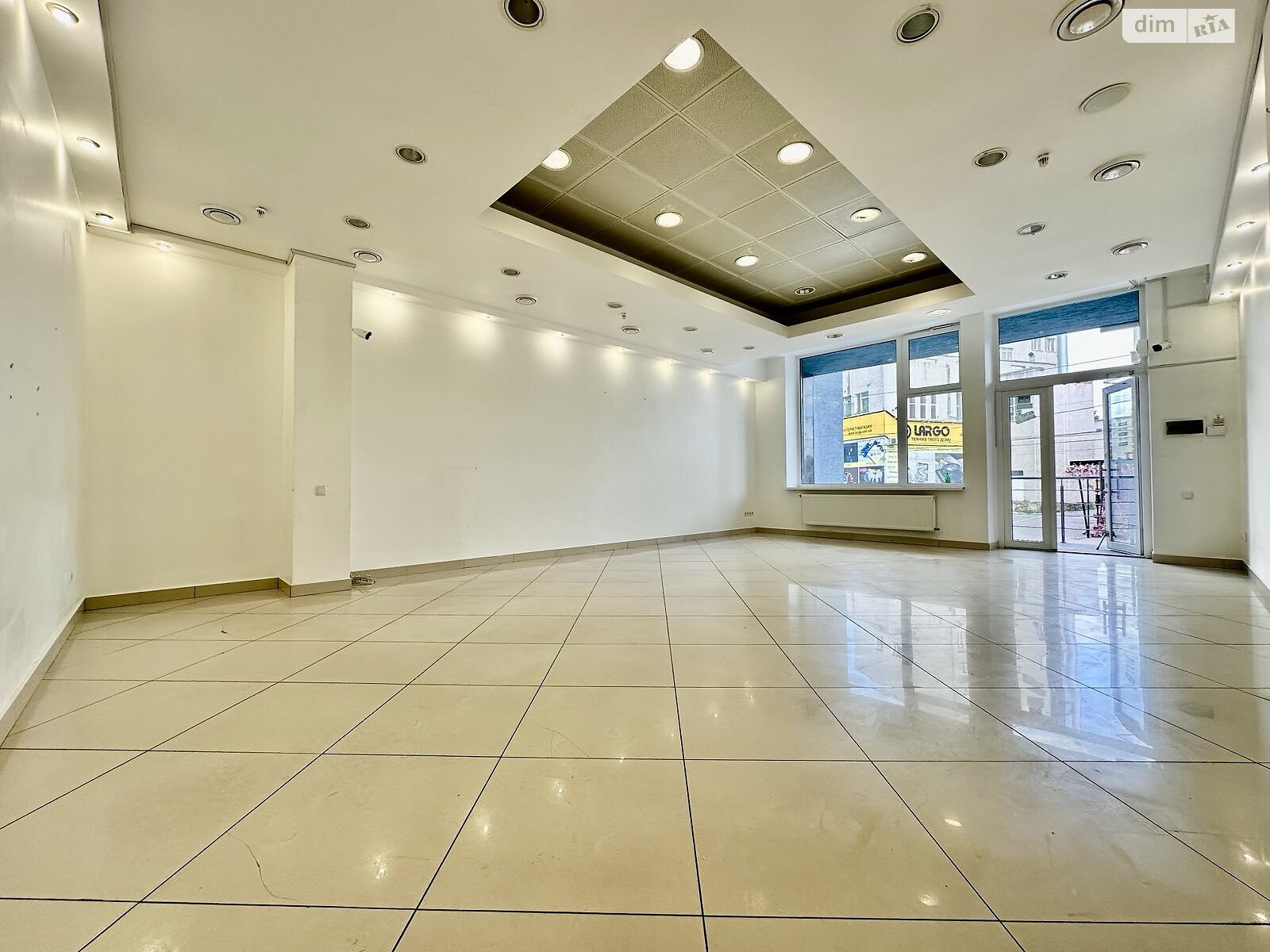 Коммерческое помещение в Тернополе, продажа по Шептицкого Андрея Митрополита улица 4А, район Центр, цена: 193 000 долларов за объект фото 1