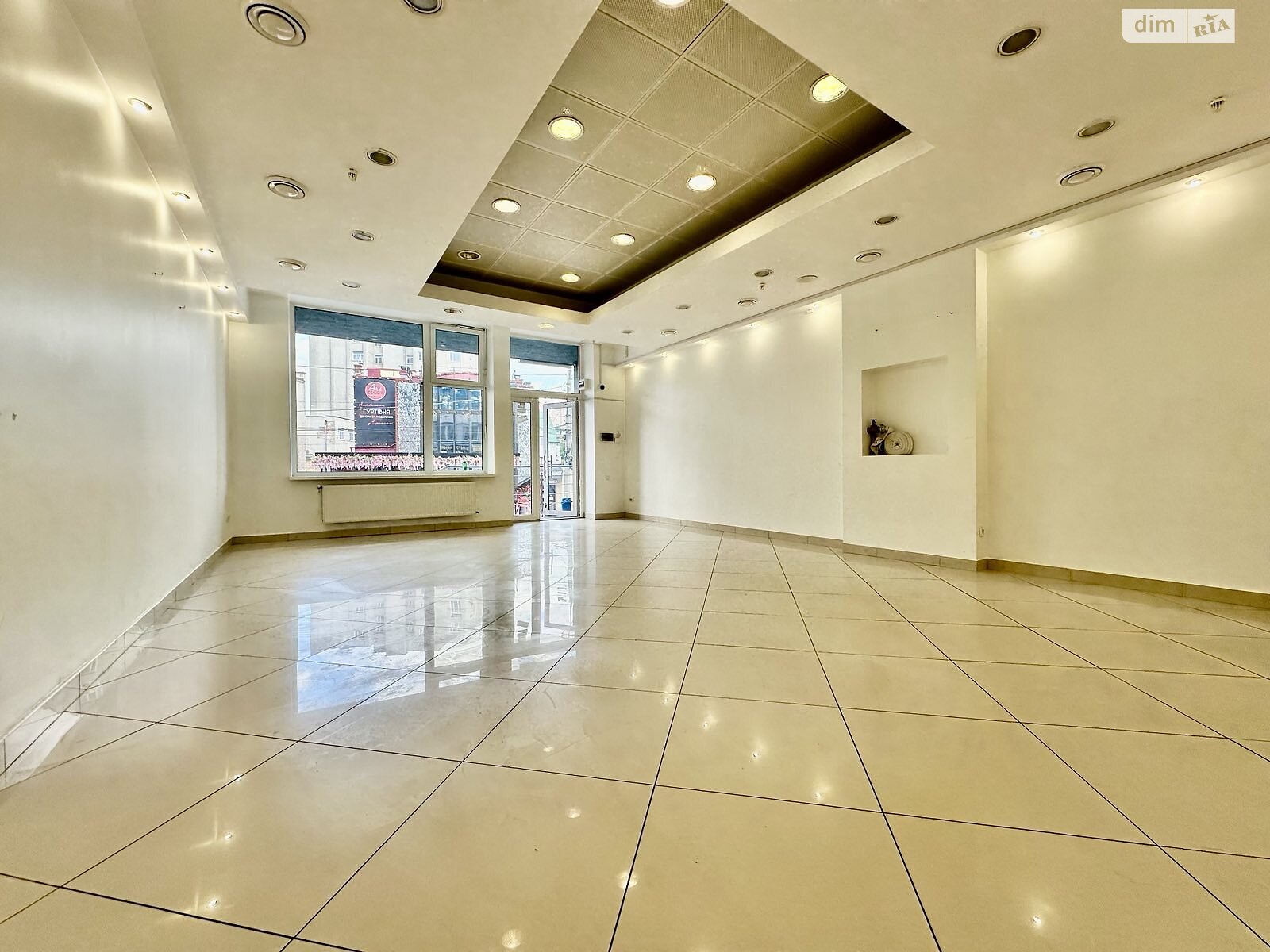 Коммерческое помещение в Тернополе, продажа по Шептицкого Андрея Митрополита улица 4А, район Центр, цена: 193 000 долларов за объект фото 1