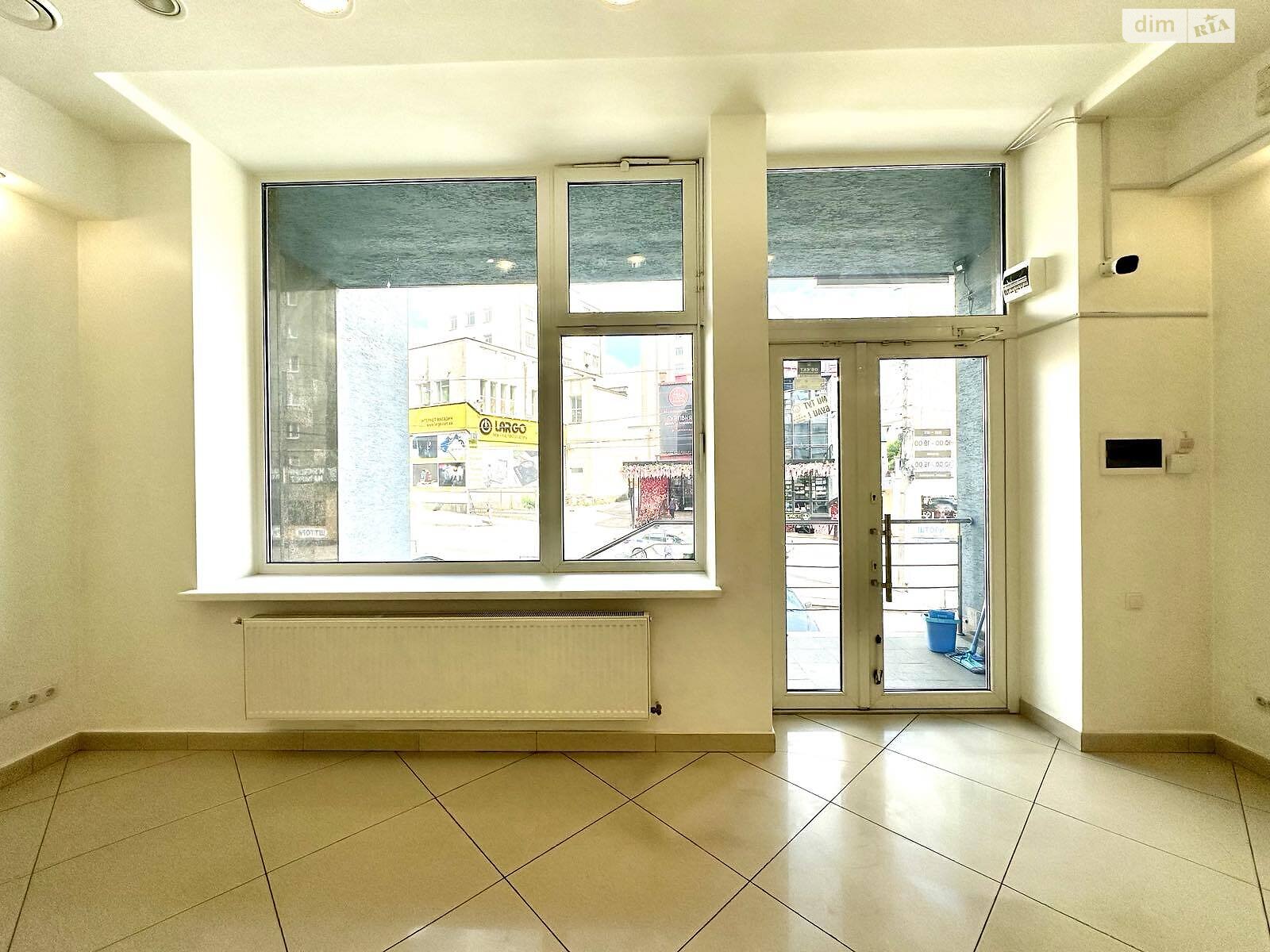 Коммерческое помещение в Тернополе, продажа по Шептицкого Андрея Митрополита улица 4А, район Центр, цена: 193 000 долларов за объект фото 1