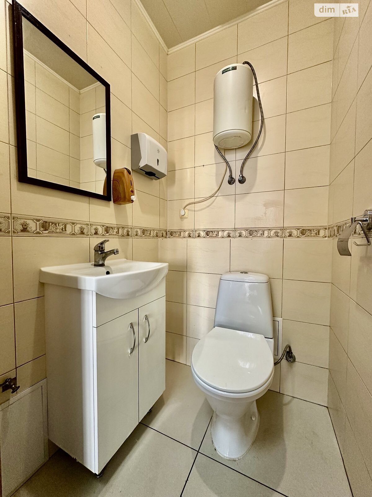 Коммерческое помещение в Тернополе, продажа по Шептицкого Андрея Митрополита улица 4А, район Центр, цена: 193 000 долларов за объект фото 1